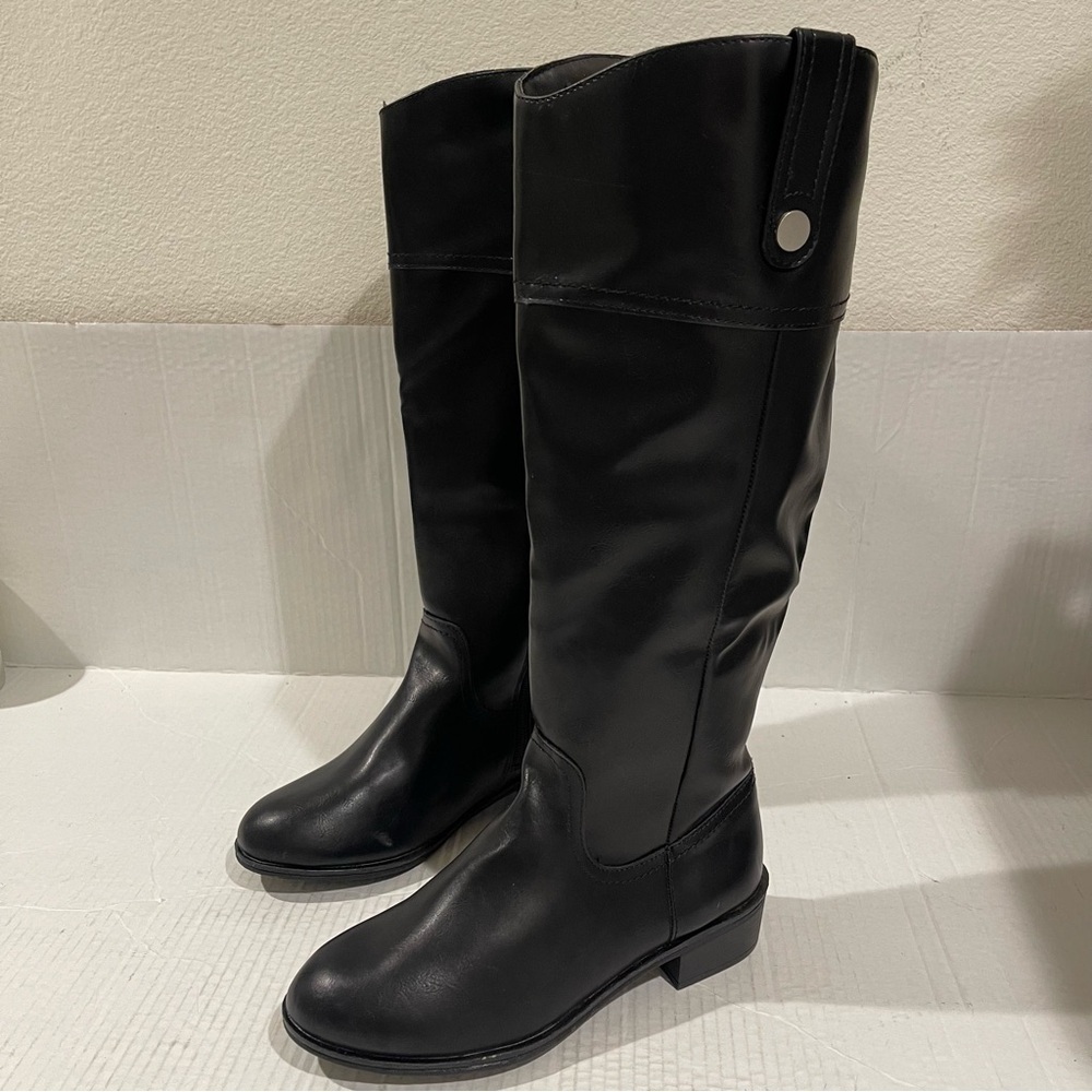 Women’s St John’s Bay Douglas Faux Leather Riding Black Boots Size 7 US! - Picture 12 of 12